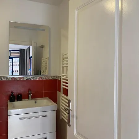 With Views Of Sea And Mountains Appartement